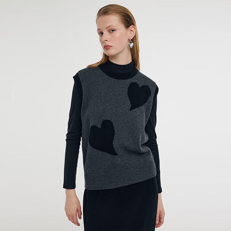 GOELIA Women's Heart Jacquard Vest & Knit Top Set