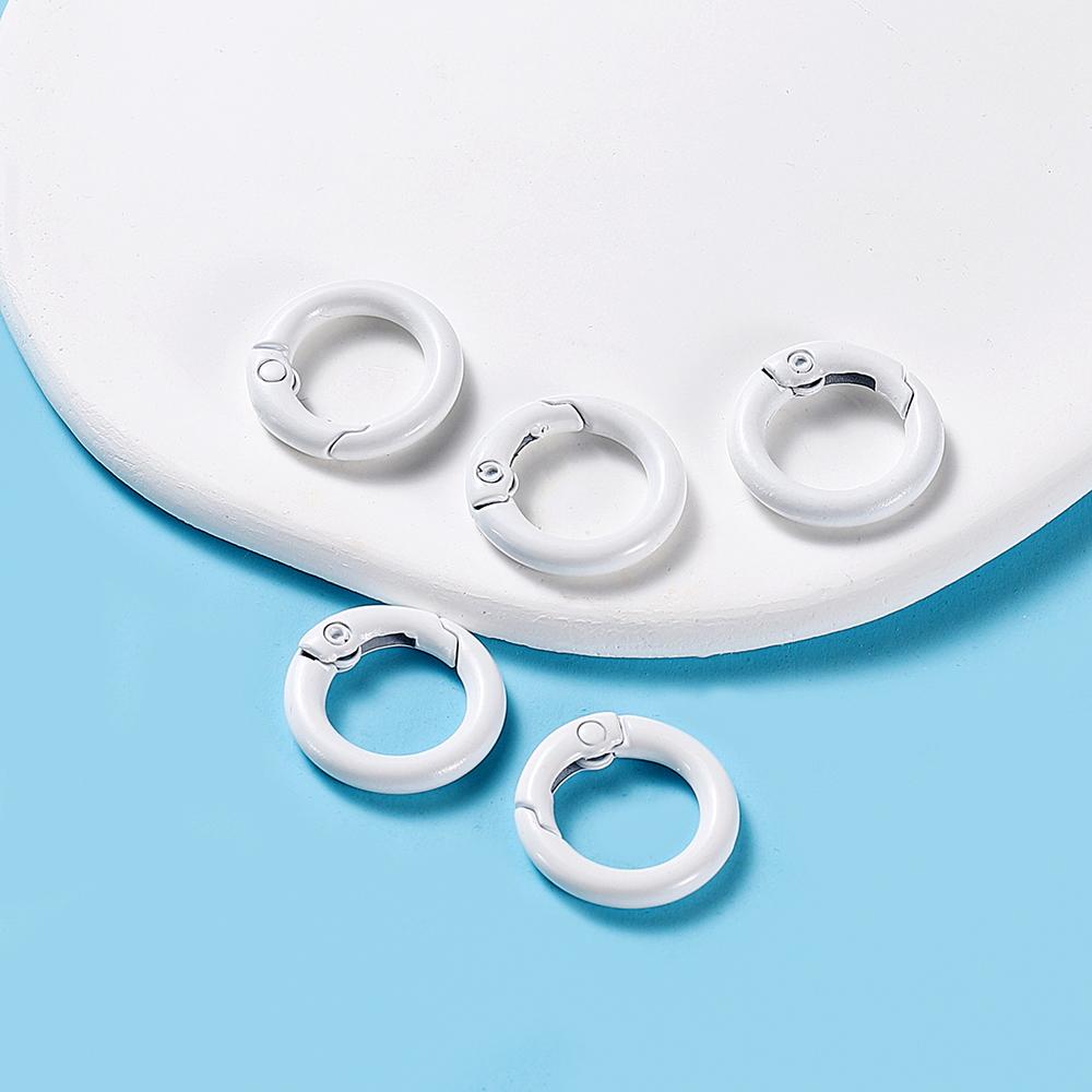 5 szt./partia 21 kolorów Metalowy O-ring Zapięcie sprężynowe Otwierany Okrągły Karabińczyk Klipsy do kluczy Hak Łańcuch dla psa Zapięcie do biżuterii DIY Złączka