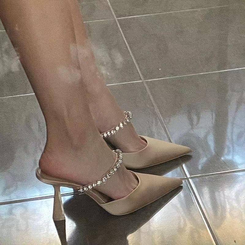 Versatile thin-heeled baotou rhinestone high heels 2025 summer new European and American popular pointed solid color women's high-heeled sandals