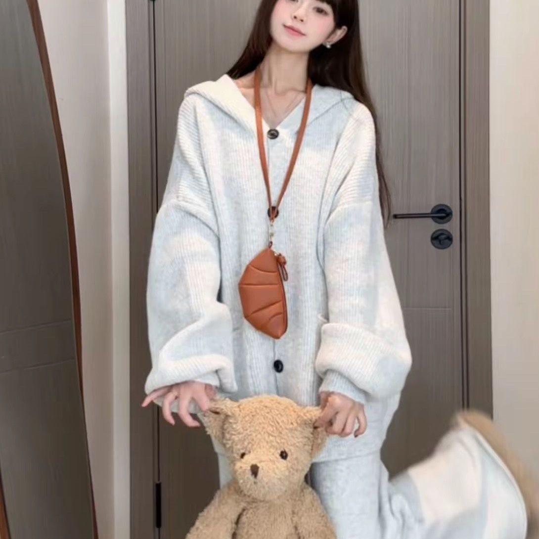 

Retro Hooded Woolen Sweater & Pants Set - Autumn/Winter Casual Style for Women Gray Top