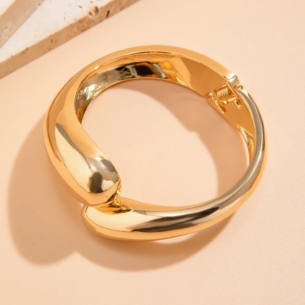 Luxury Trendy Gold Color Heavy Metal Bangles for Women Exaggerated Punk Irregular Geometric Bracelet Party Banquet Jewelry New