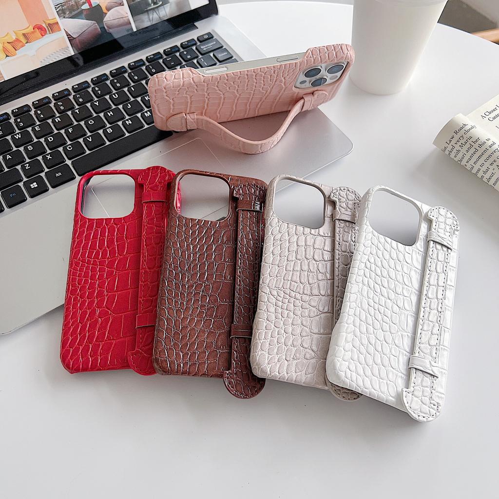 Light Luxury Crocodile Pattern Apple 17 Mobile Phone Case Half Pack 17pro Hard Wristband Support Heat Dissipation 16promax Mobile Phone Case