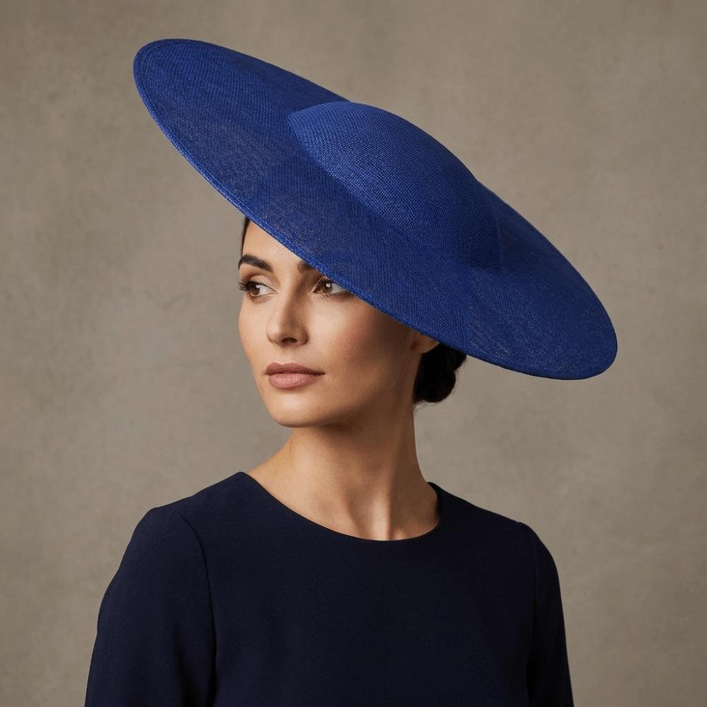 Grand Chapeau en Maille Large Bord Headdress de Mariée Mode Vintage Fascinator Chapeau Dame