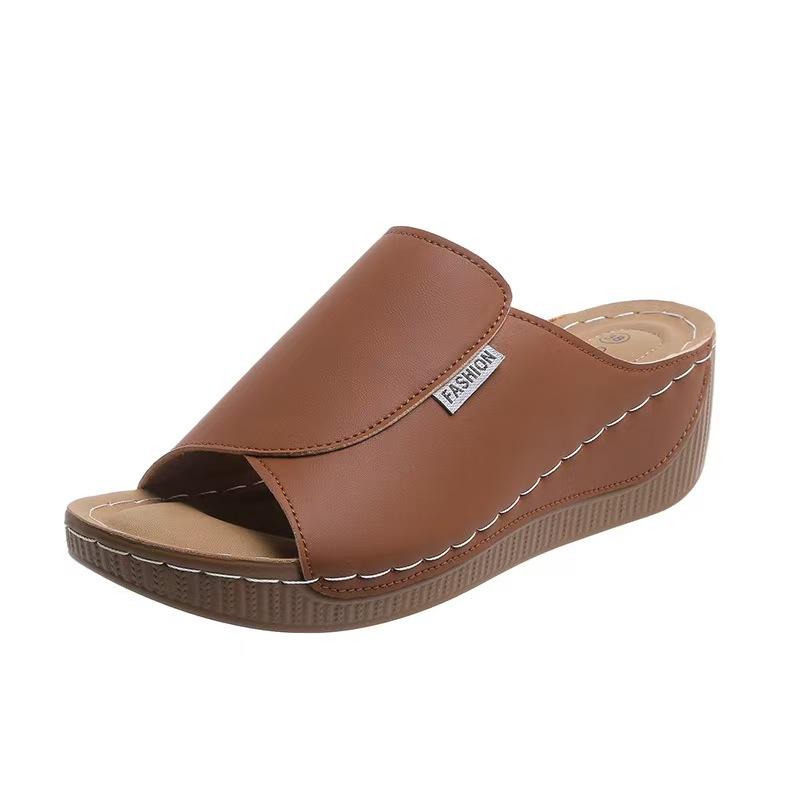 Large Size Platform Casual Slippers Women's Shoes New Wide Strip Simple and Fashionable Fish Mouth Wedge Slippers