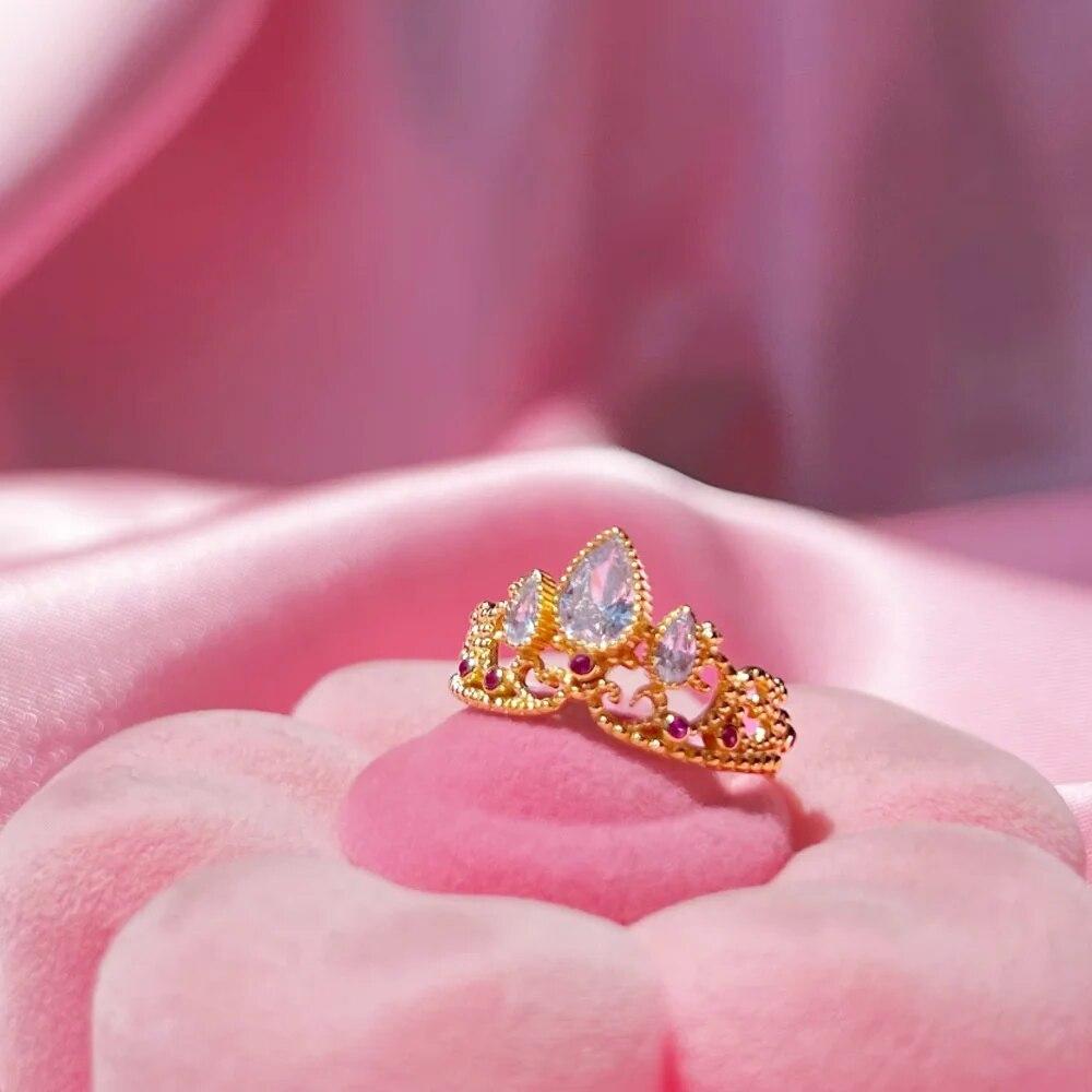 Ciondolo Corona di Rapunzel Anelli Gioielli da Principessa Per Donna Ragazza Moda Accessori da Matrimonio Anelli Regolabili Placcati Oro Regalo Per Lei