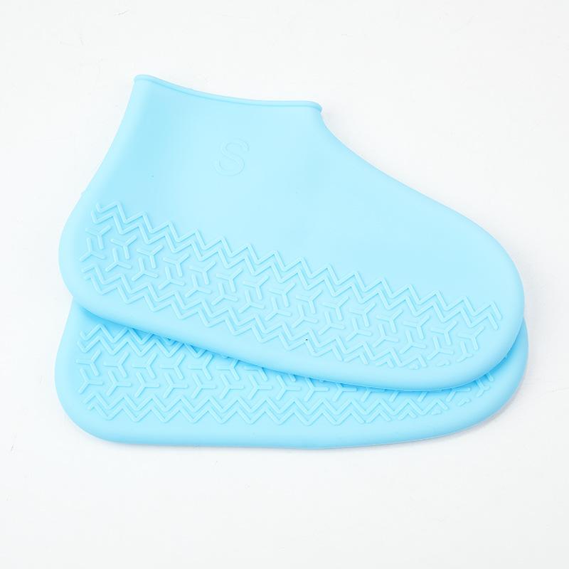 

Waterproof Silicone Anti-Slip Shoe Covers - Unisex Sneakers Protector, Durable Snug-Fit for Outdoor Rainy Day M синій
