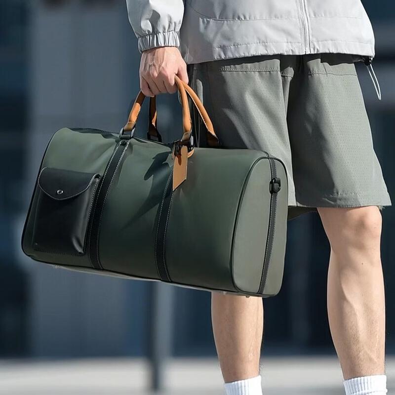 Men's Large Capacity Travel Sports Duffel Bag