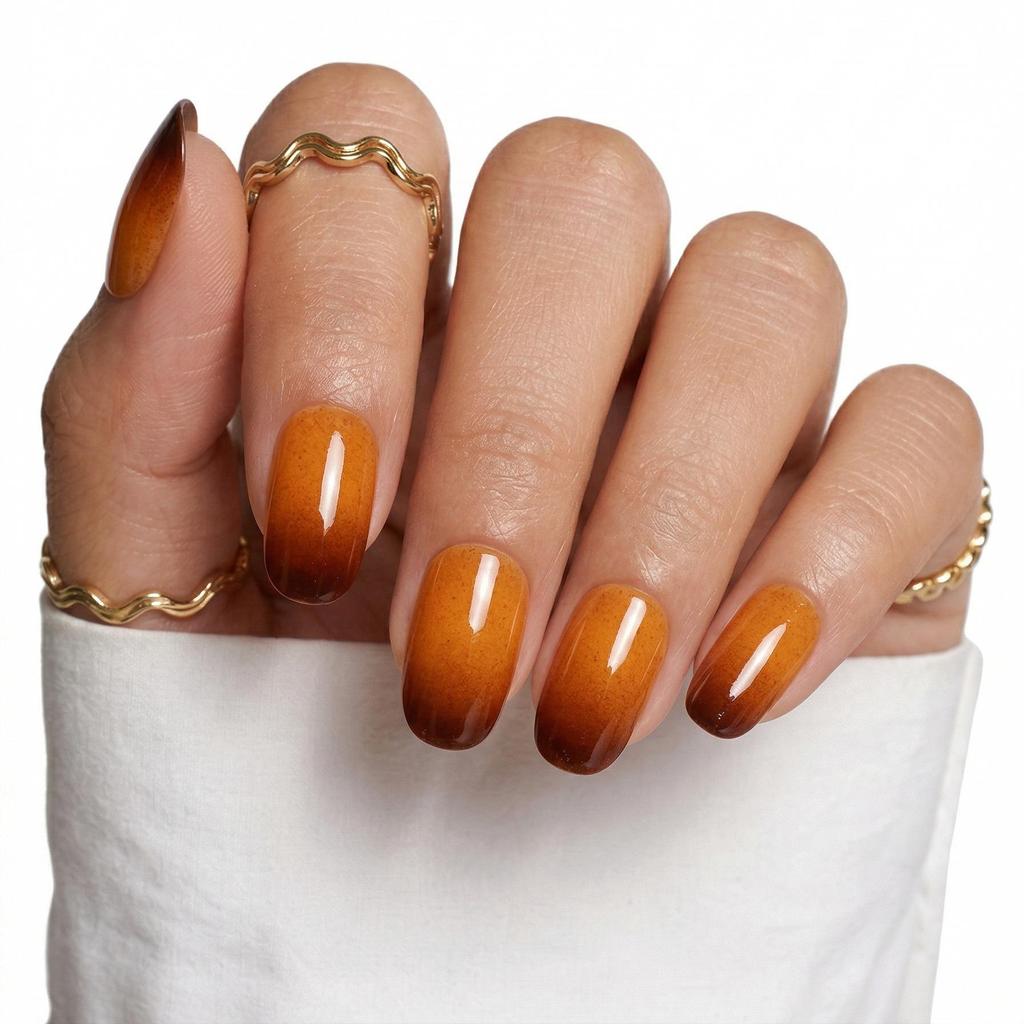 Hochwertige tragbare künstliche Nägel im Mandel-Nude-French-Stil – mittellange und lange Nagelspitzen