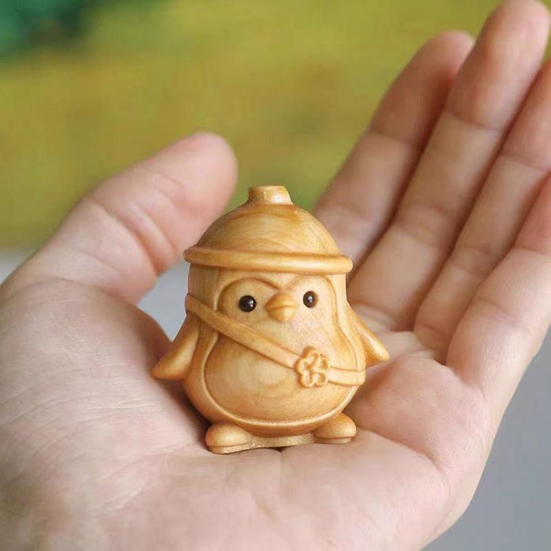 Cypress Wood Little Mouse Penguin Little Rabbit Sculptures and Figurines Cute Home Room Office Desk Decoration Wood Carving