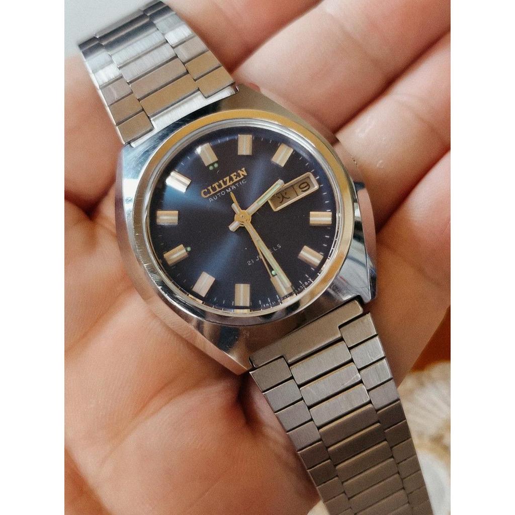 Used 70s CITIZEN Navy Blue Dial Day-Date