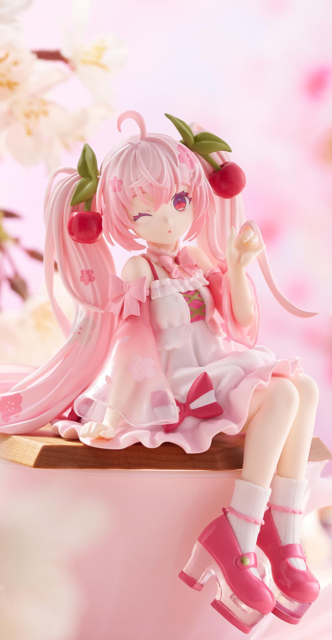 Hatsune Miku Noodle Stopper Figure Sakura Miku 2025 Wink Figure -