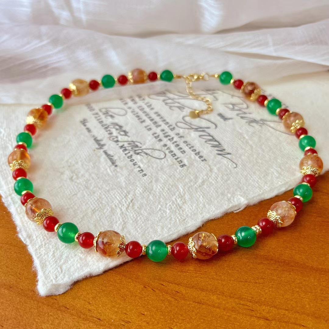 

Vintage Natural Citrine Chalcedony Green Chalcedony Necklace Atmosphere Clavicle Chain