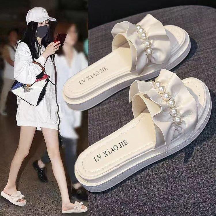 

Internet celebrity pearl slippers women s summer 2025 new thick bottom one-word tugs ins popular fashion versatile small fragrant sandals 40 бежевый