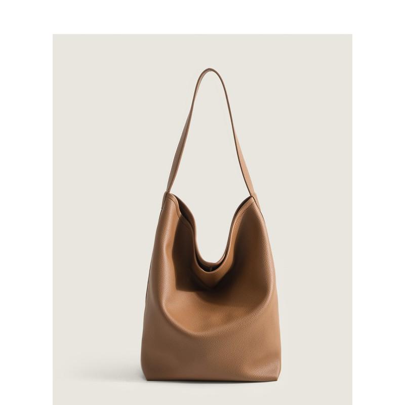 

Bucket Bag Women 2025 New Style Large Capacity Fashionable Commuting Simple High-end Soft Leather One-shoulder Tote светло-коричневого
