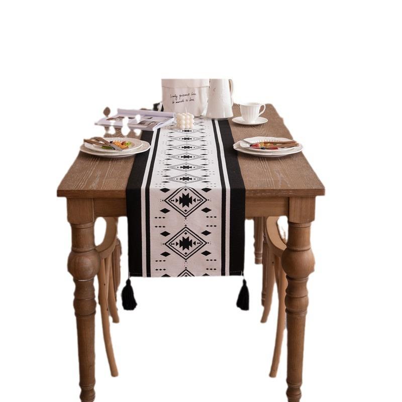 Geometric Fringed Dining Table Tablecloth Polyester Color Woven Jacquard Black And White Checkerboard Flower Table Flag
