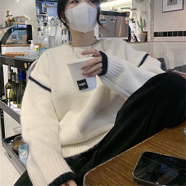 Autumn and Winter Sweater Women's Literary and Retro Loose and Simple Crew Neck Top Design Contrasting Color Versatile Pullover Knitted Sweater