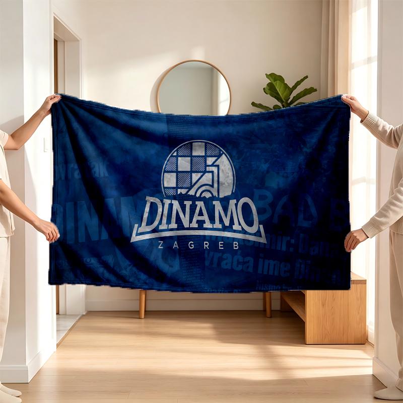 Dinamo Zagreb (1) Flannel blanket a soft accent for the bedroom and living room and a cozy home gift