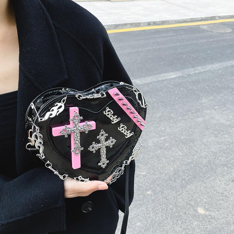 New fashion dark spice heart-shaped trendy cool shoulder bag personalized rivet punk bag cross messenger bag