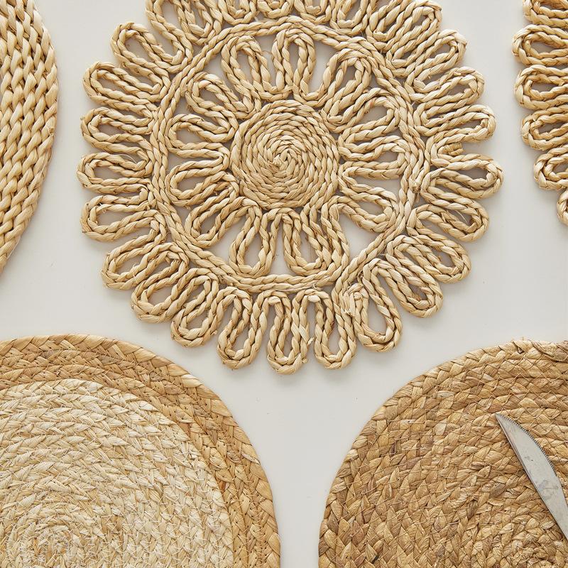 Bohemia Round Woven Placemats for Dining Table Braided Heat Resistant Non-Slip Weave Water Hyacinth Table Mats Table Decoration