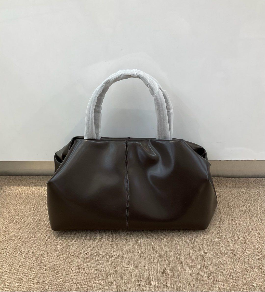 2025 Новый стиль и одноручная сумка-тоут под мышкой Ретро Повседневная Универсальная Модная сумка Сумка-тоут под мышкой в корейском стиле 30x16x21cm темно-коричневого