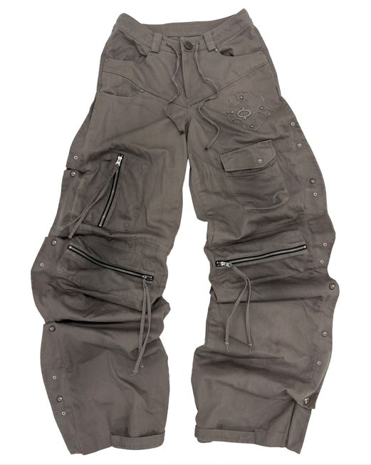 Seukueushaendeumidaunjeu Dori Cargo Pants
