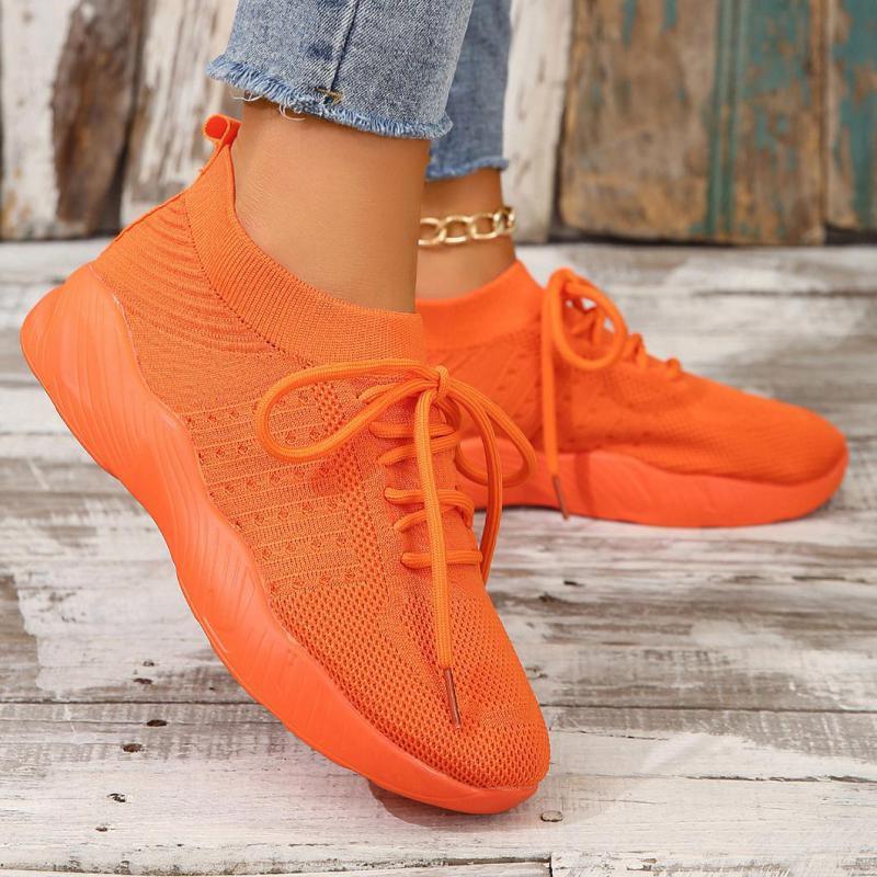 Mode Printemps Vert Chaussures Décontractées Été Baskets Respirantes Chaussures Plates en Maille Femmes Mode Légères Slip On Chaussures de Course Dames