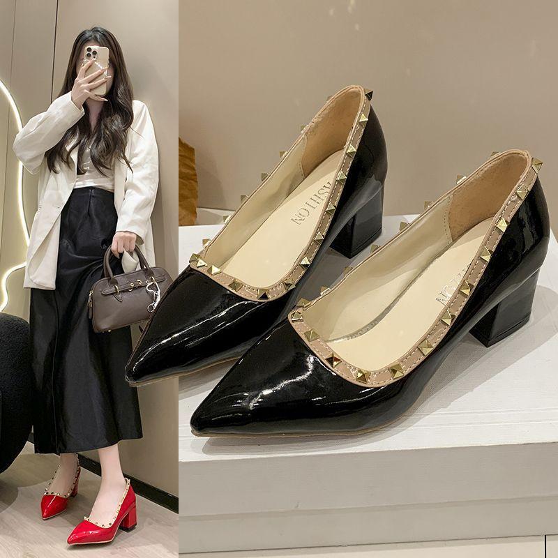 Large Size Patent Leather High Heels Women, 2026 Spring New French Pointed Thick Heels, Shallow Mouth Temperament High Heels