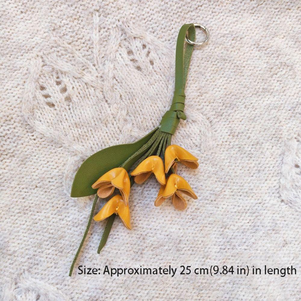 Handmade Flower Pu Keychain Hanger Bag Pendant Lovely Tulip Bouquet Leather Pendant  Women