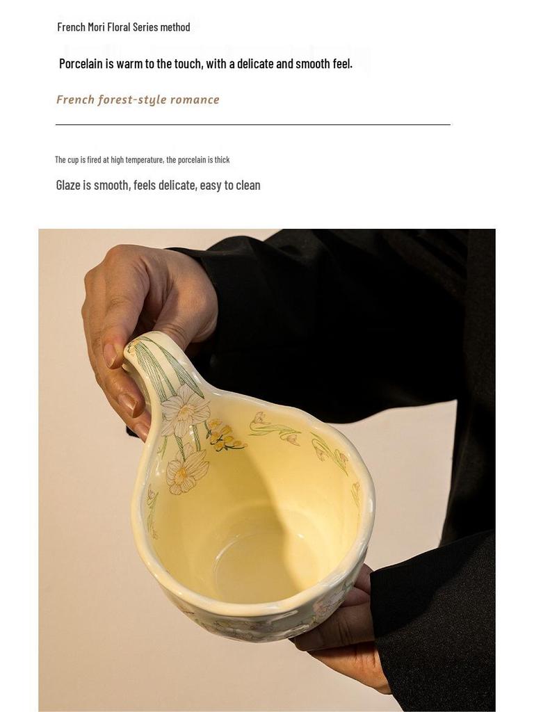 Ceramic Curved Handle Mug with Spoon and Saucer, Floral Design, Ideal for Breakfast, Oatmeal, Milk, Coffee.