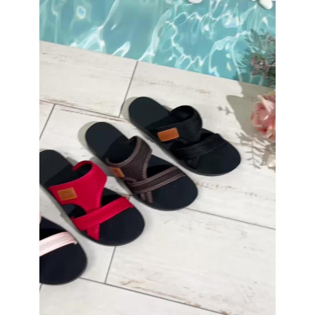 Fashionable and Versatile Sports Style Women's Sandals with Mesh Fabric, Breathable and Comfortable for Indoor and Outdoor Wear