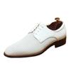 Scarpe da uomo in pelle bianche, traspiranti, casual, estive, con superficie morbida e cava in pelle