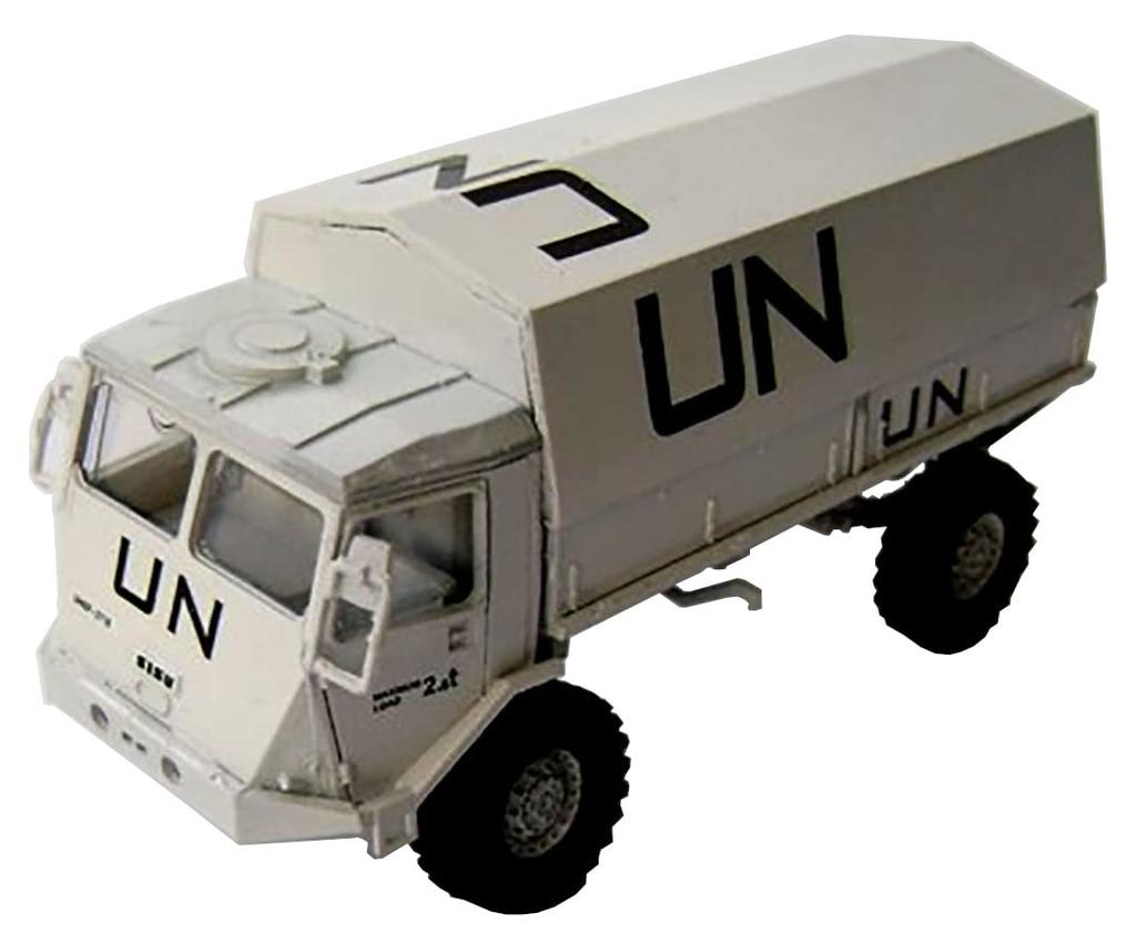 PLATZ Finnish Army Sisu 4x4 Light Truck Plastic Model 1/72 A-45 FIP-7