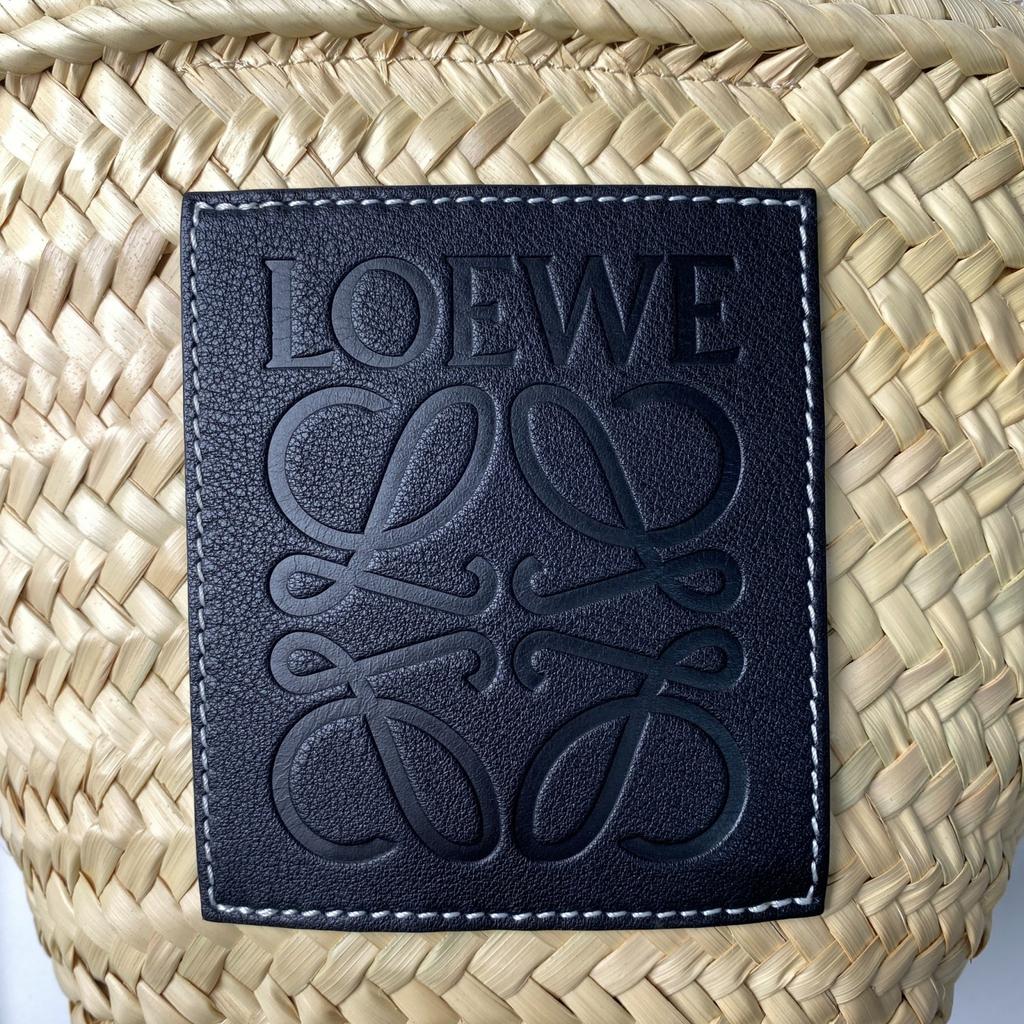 Used LOEWEShoulder Bag Women