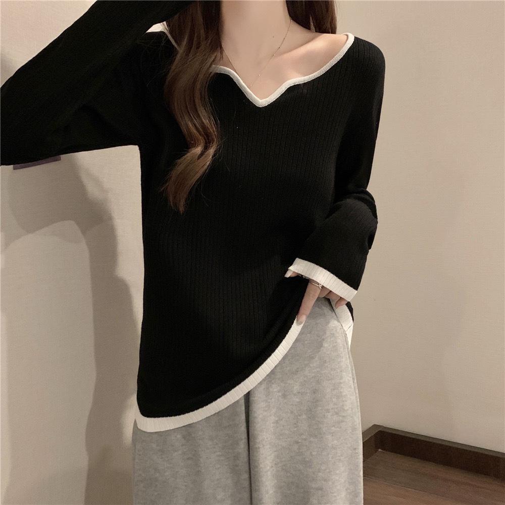 Autumn Winter V-neck Korean Version Slim Fit Long Sleeved Knitted Sweater with Simple Design Sense As The Base Layer and Sweater As The Inner Layer