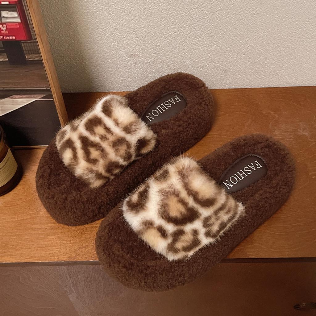 2025 neue Damen flauschige Mop Mode vielseitige Herbst- und Winterkleidung Internet-Berühmtheit koreanische Version flauschiger Leopardenmuster Baumwollpantoffeln