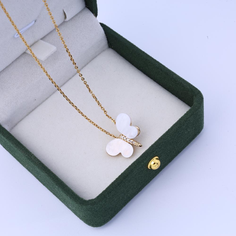 Xiaohongshu Popular Zircon Shell Butterfly Titanium Steel Necklace for Women, Fashionable Temperament, Trendy Collarbone Chain,