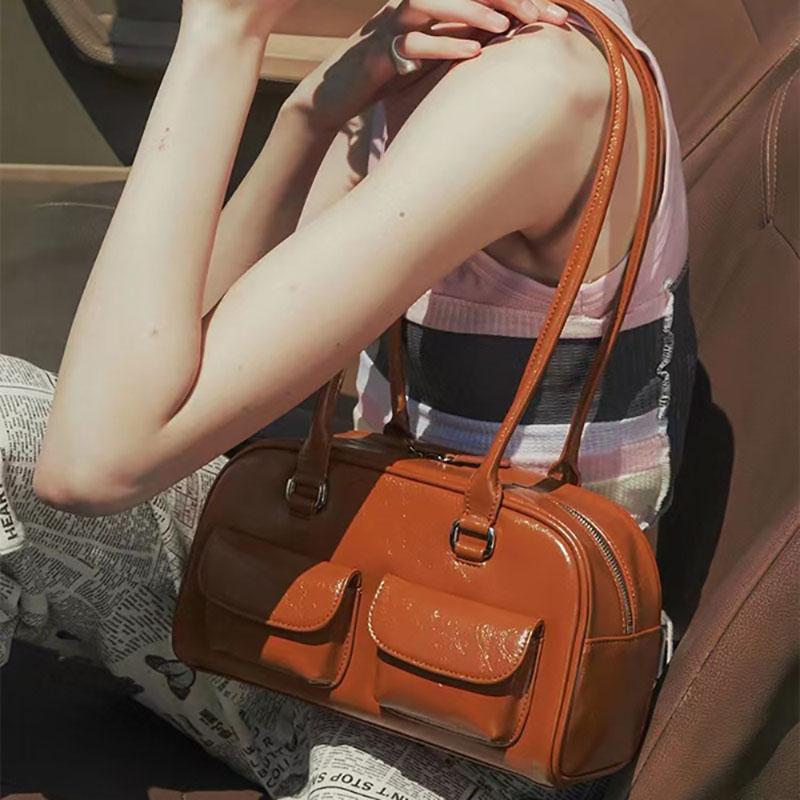 Korean Version New Vintage Candy Color Bag Female Niche Single Shoulder Underarm Patent Leather Pack Simple Chic Cool Handbag