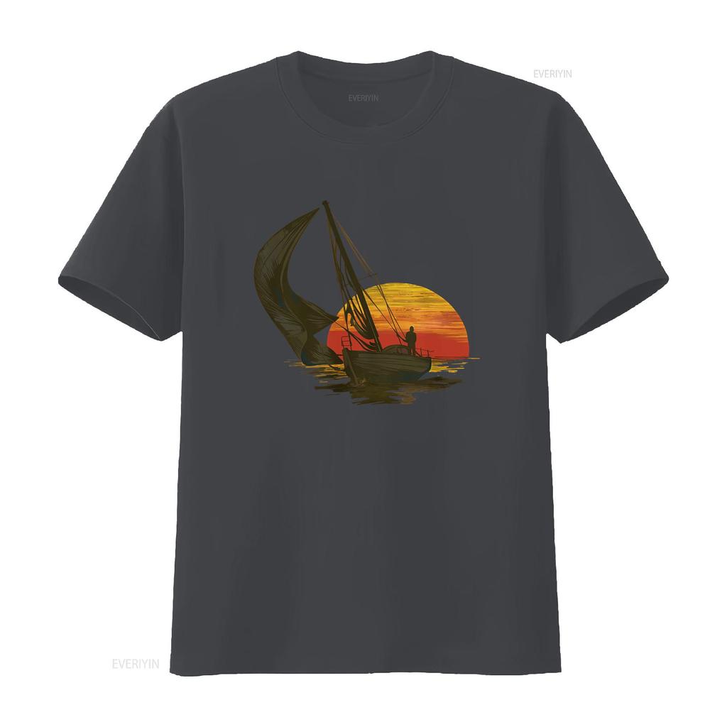Retro Sailing T Shirt Vintage Captain Sunset Ocean Design Unisexs Vintage Casual Graphic Unisex Streetwear Comfortable