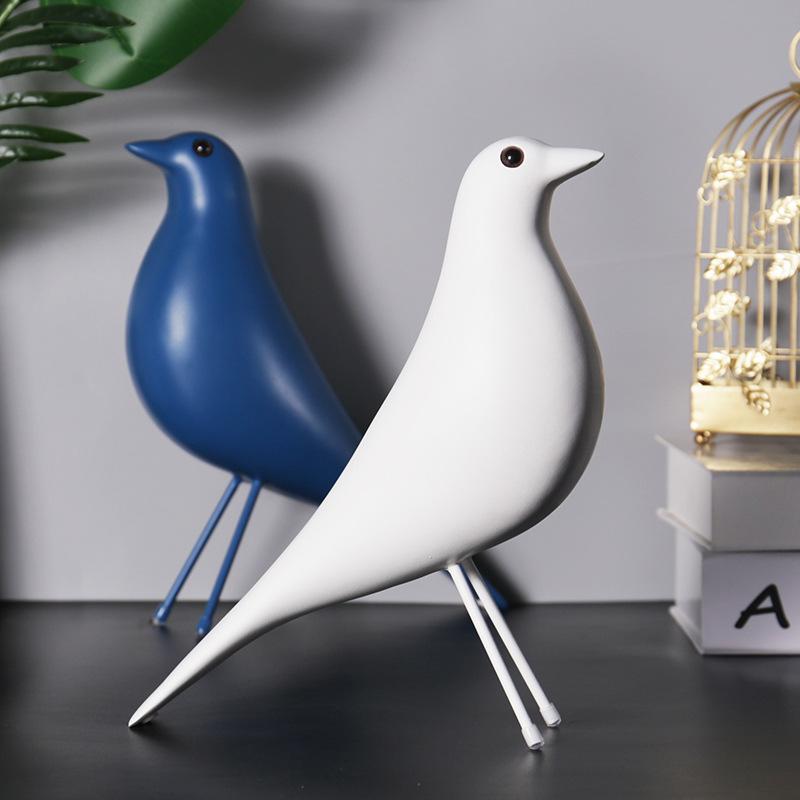 Nordic Resin Figurine Set with Peace Dove Miniature, Creative Modern Home Living Room Decorations, Unique Pigeon Ornament