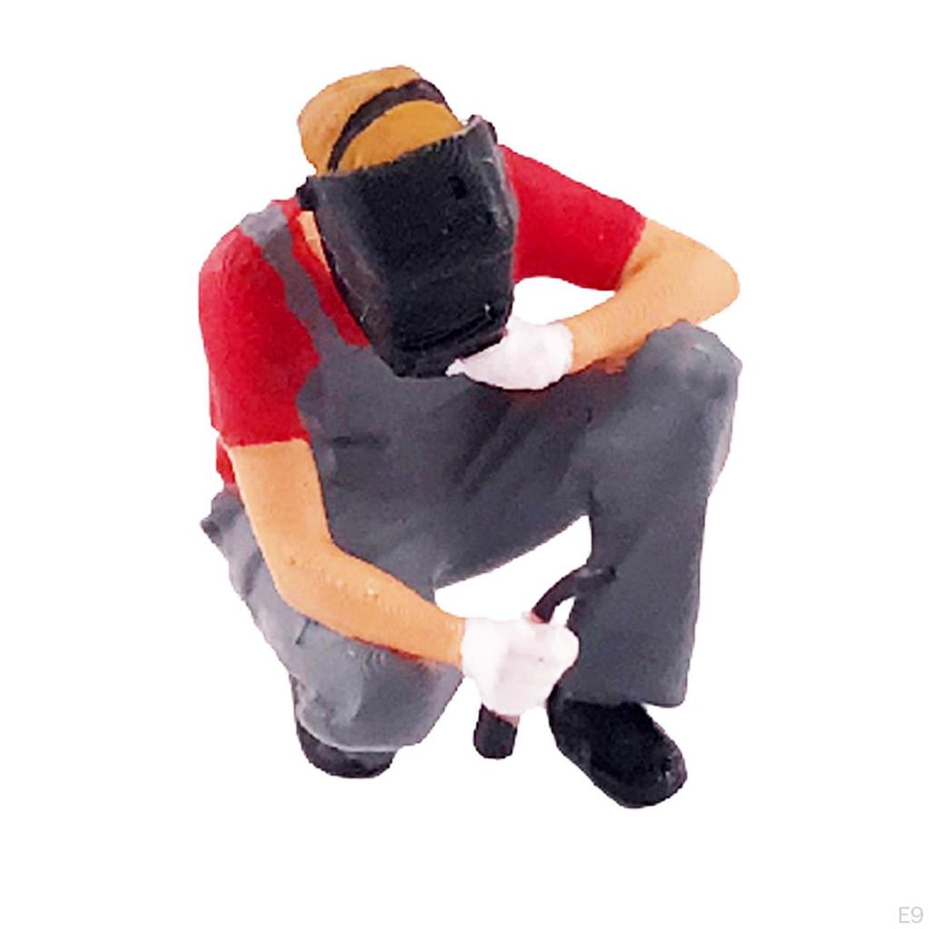 1/64 Miniature People Figurines Diorama Scene Layout Micro Landscape Decoration