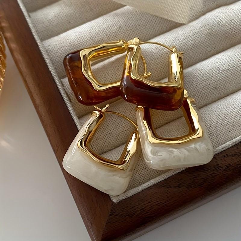 Vintage U-Shaped Hoop Earrings for Women Golden-Tone Finish & Resin Inlay Stylish Earring Party Jewelry Gifts