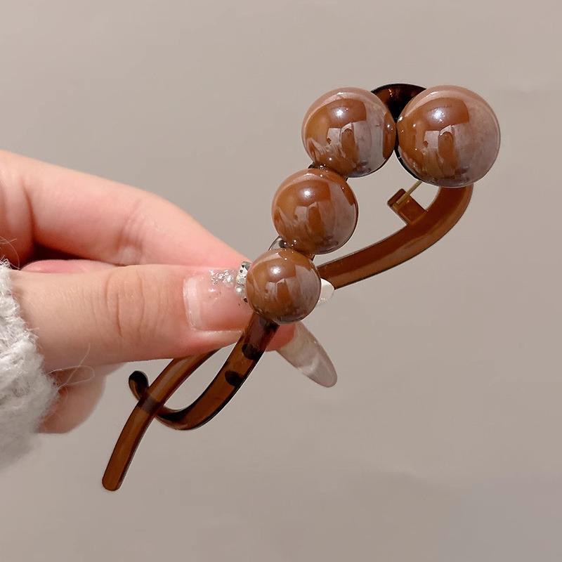 Elegant Pearl Twist Hairpin: Versatile Autumn/Winter Accessory for Hair