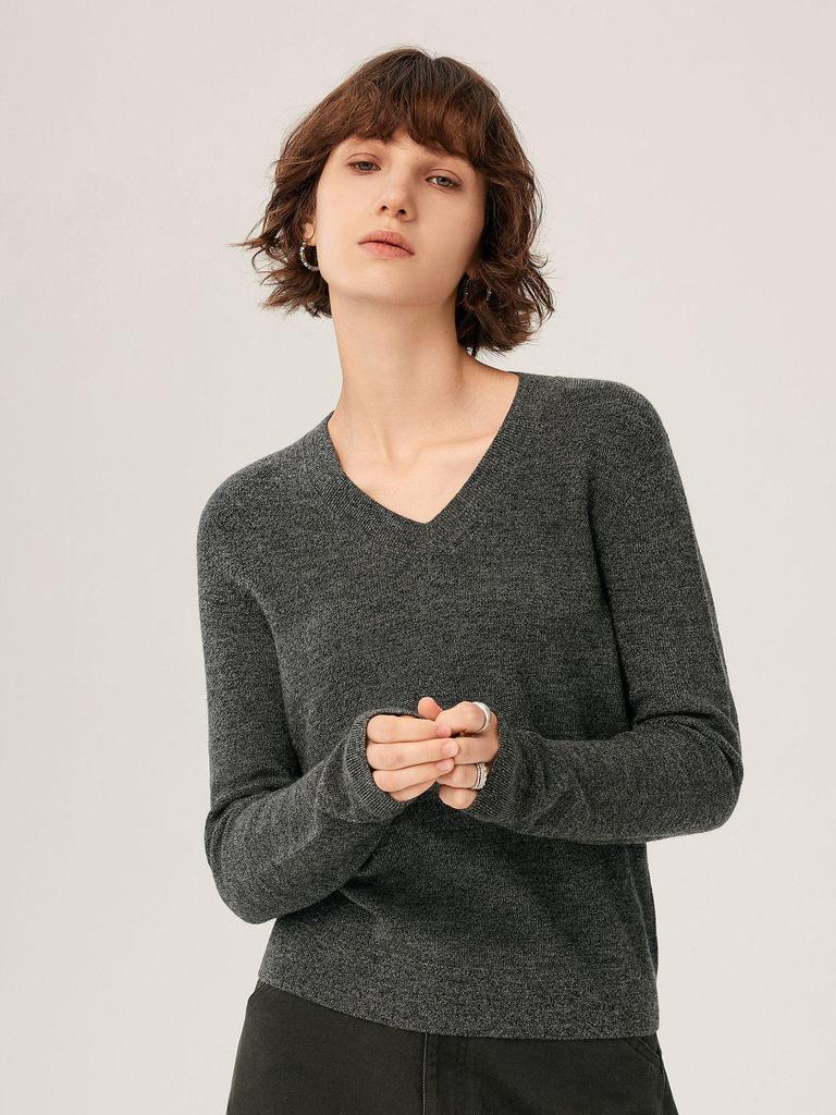 Autumn/Winter 2025 Women's V-Neck Pure Wool Slimming Pullover Sweater