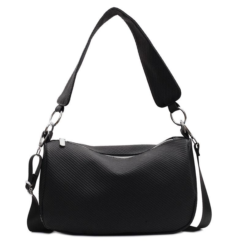 Simple Bag Fashionable Women's Messenger Bag 2025 Spring New Foreign Style Trend Texture Large Capacity Casual Shoulder Bag