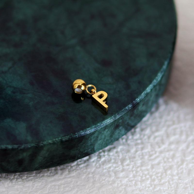 DIY Letter Necklace: 26 English Letter Pendant, Pull-Out Chain, Personalized Single Pendant Accessories