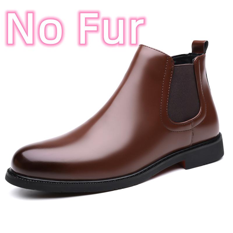 Autumn Winter 2025 New Men Leather Shoes Outdoor Motorcycle Boots Male All-match Chelsea Boots Luxury Men Slip On Ankle Boots