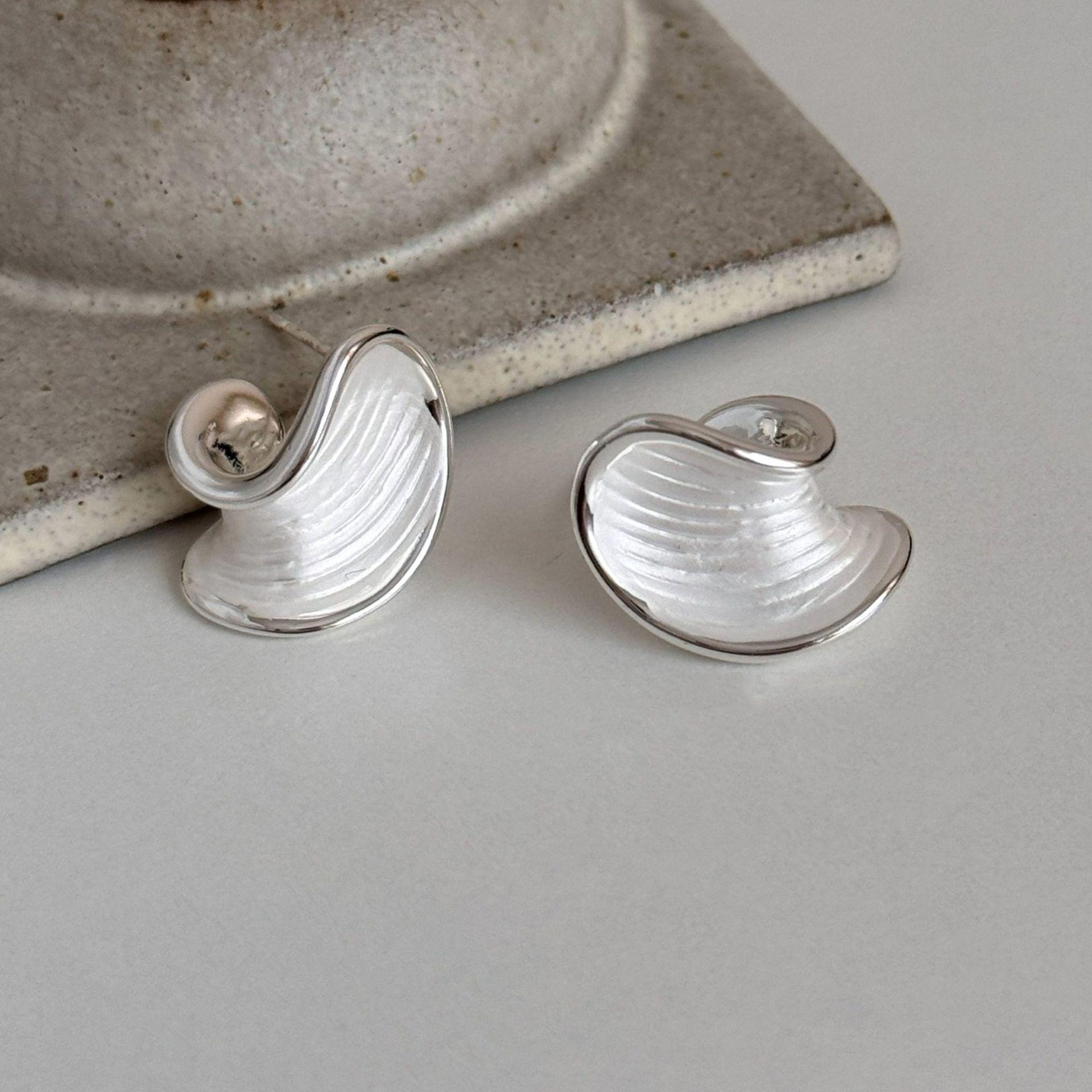 Elegant Ruffled Petal Stud Earrings: Fashionable, Versatile & Trendy Ear Jewelry for Women.