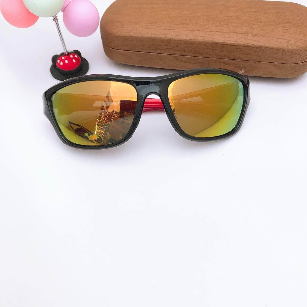 Children'S Bright Black Frame Sports Going Out Eye Protection 3D Three-Dimensional Sunshade Sunscreen Glasses