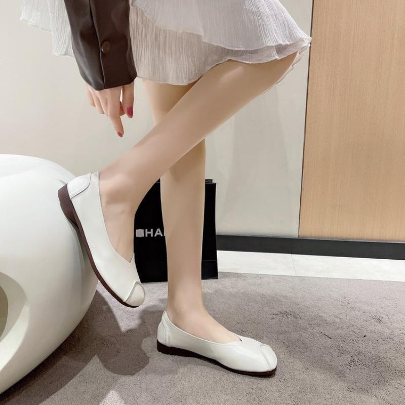 Large Size Single Shoes Women's Summer New Soft-soled Doudou Shoes One Pedal Shallow Mouth Mother Shoes Casual Women's Shoes