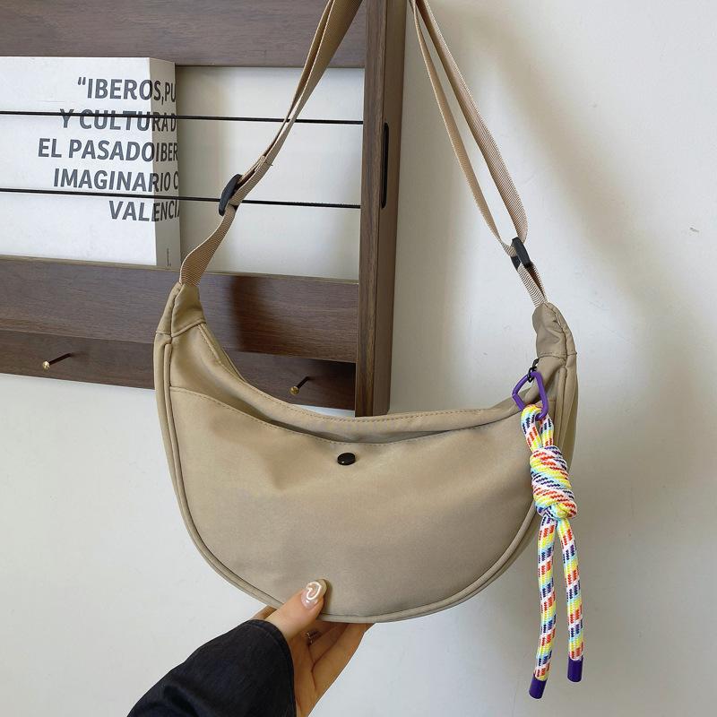 Nylon Cloth Casual Dumpling Bag Women's 2025 Autumn Korean Version Fashion Trend Shoulder Bag High Sense Simple Messenger Bag